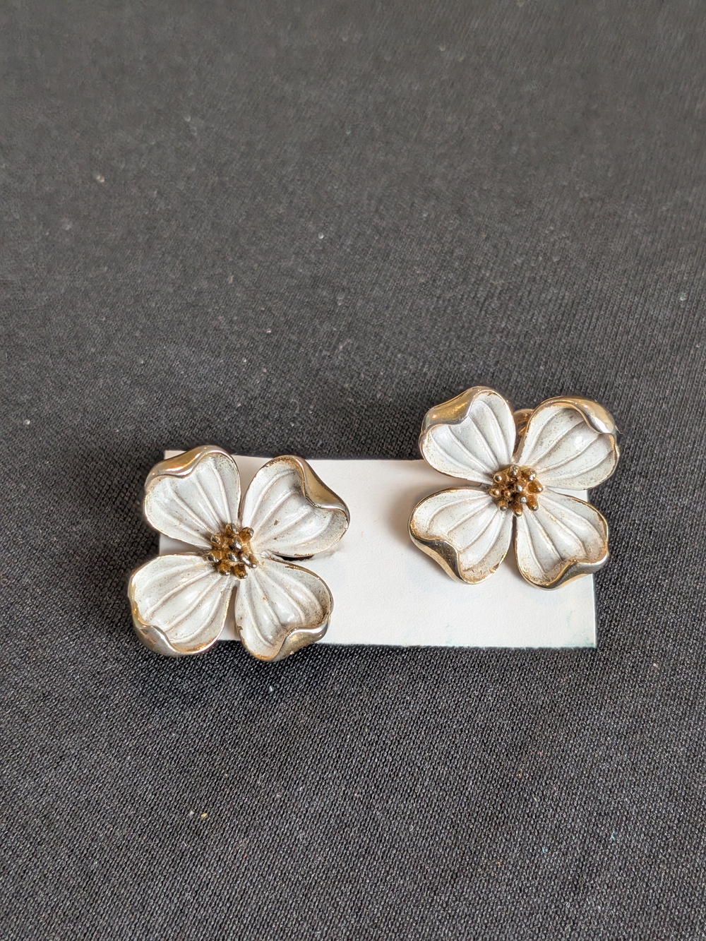 Vintage 1960s Trifari White  Enamel Flower Clip On Earrings with Gold Trim